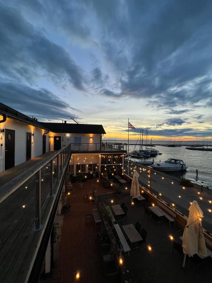 Hotell Hamnen Färjestaden Exteriér fotografie